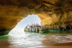 Grotte e crociera sulla costa da Albufeira a Benagil